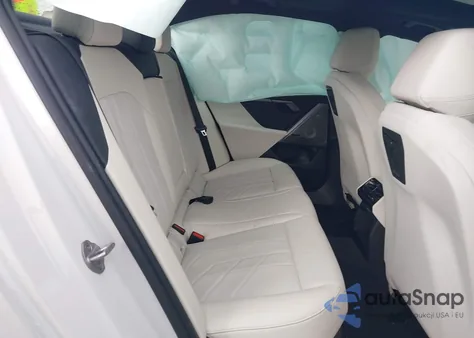 2026 BMW I5 xDrive40 from USA, damaged, VIN WBY33HG06TCW28364